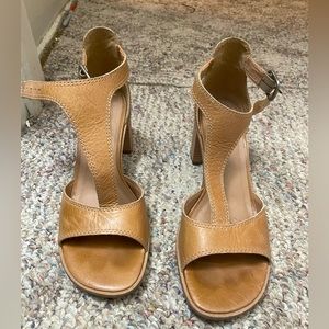 Lucky Brand Strappy Sandals